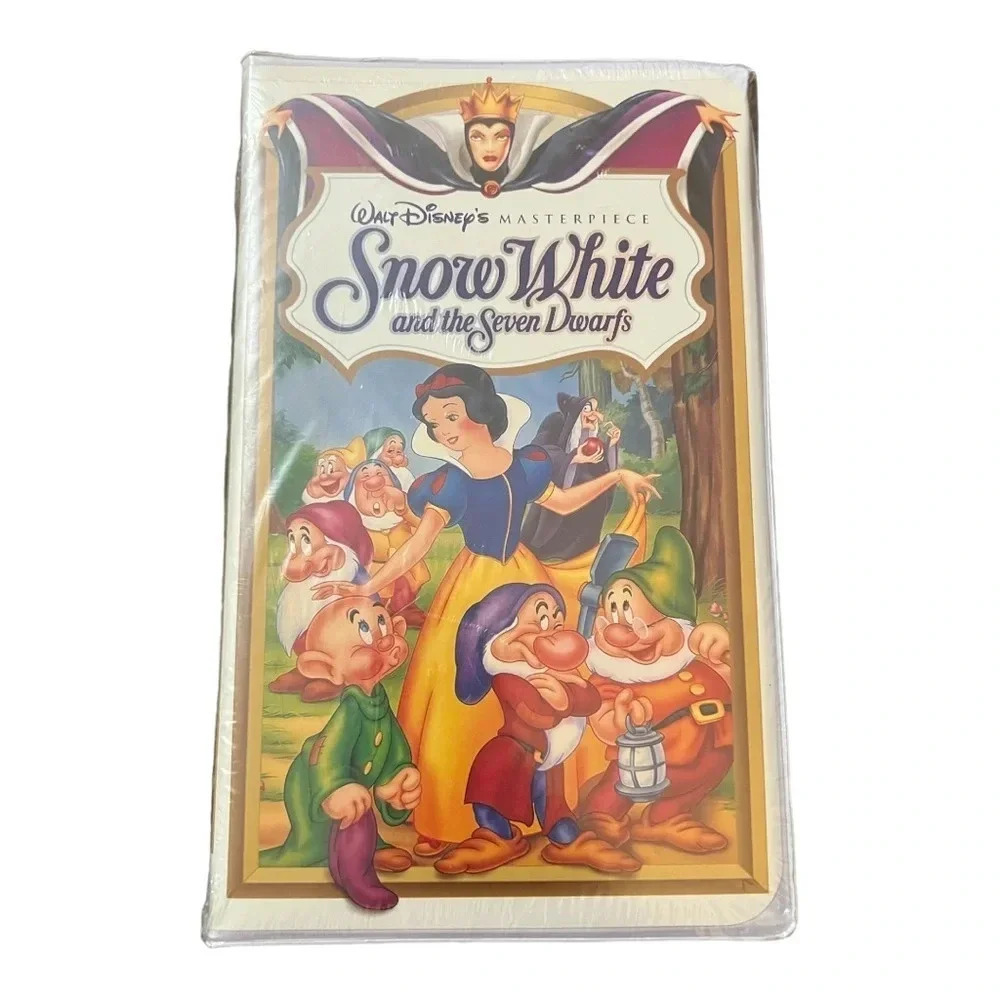 Sealed Disneys Snow White and the Seven Dwarfs VHS